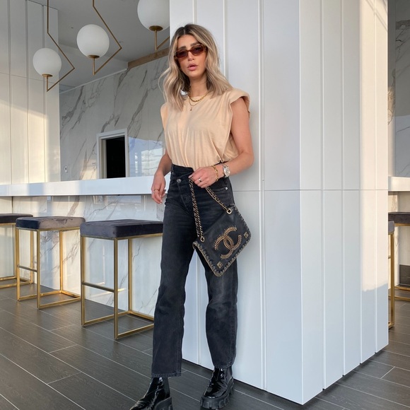 STORETS MUSCLE TEE WITH SHOULDER PADS - Picture 2 of 9